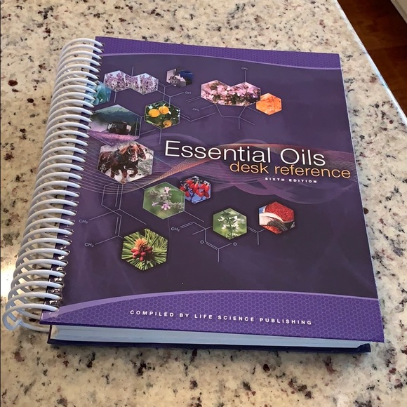 Life Science Publishing Accessories Life Science Essential Oils